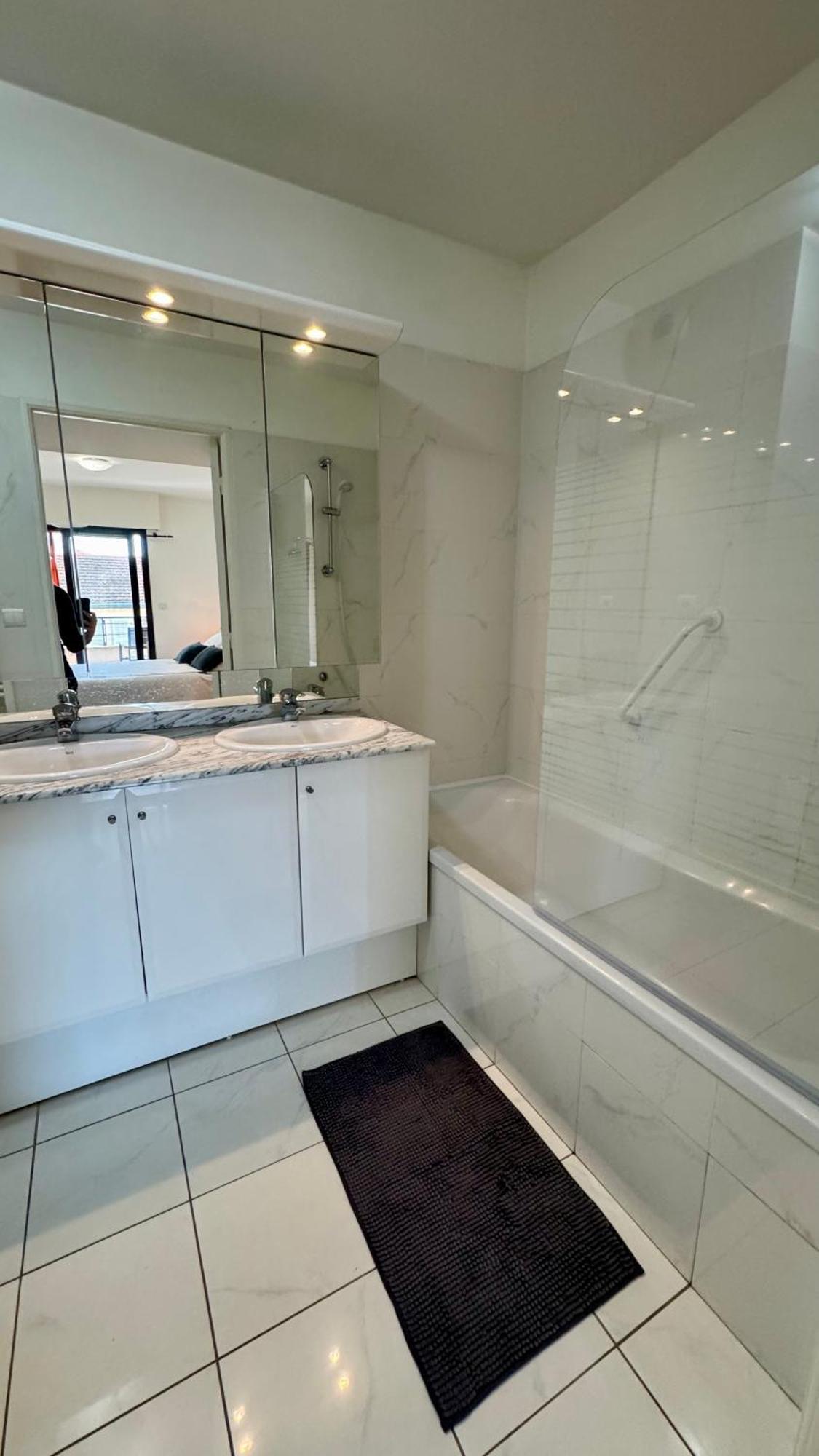 Spacious Luxury Apt, 12 Min Walk To Croisette Beach And Conf Centre Канны Экстерьер фото